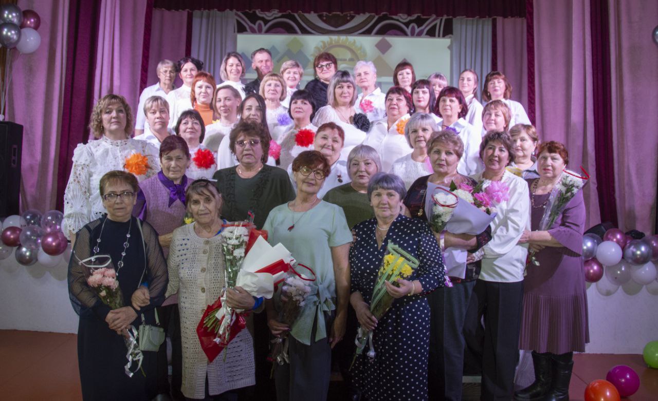 Нашей школе-75 лет!.